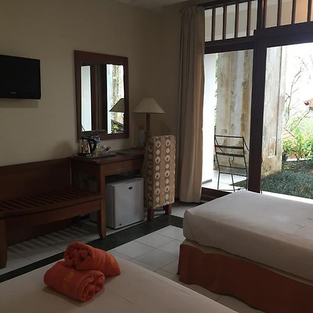 Hotel Tidar Malang Exterior foto