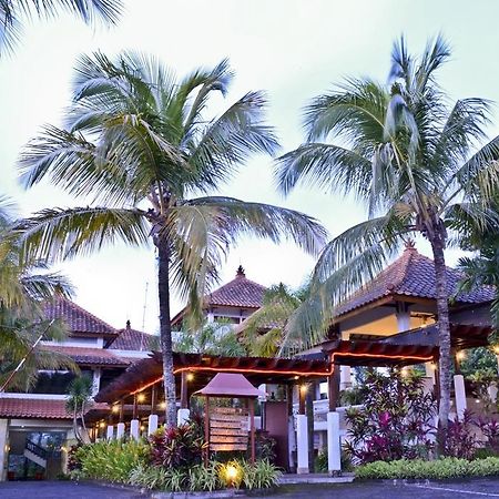 Hotel Tidar Malang Exterior foto