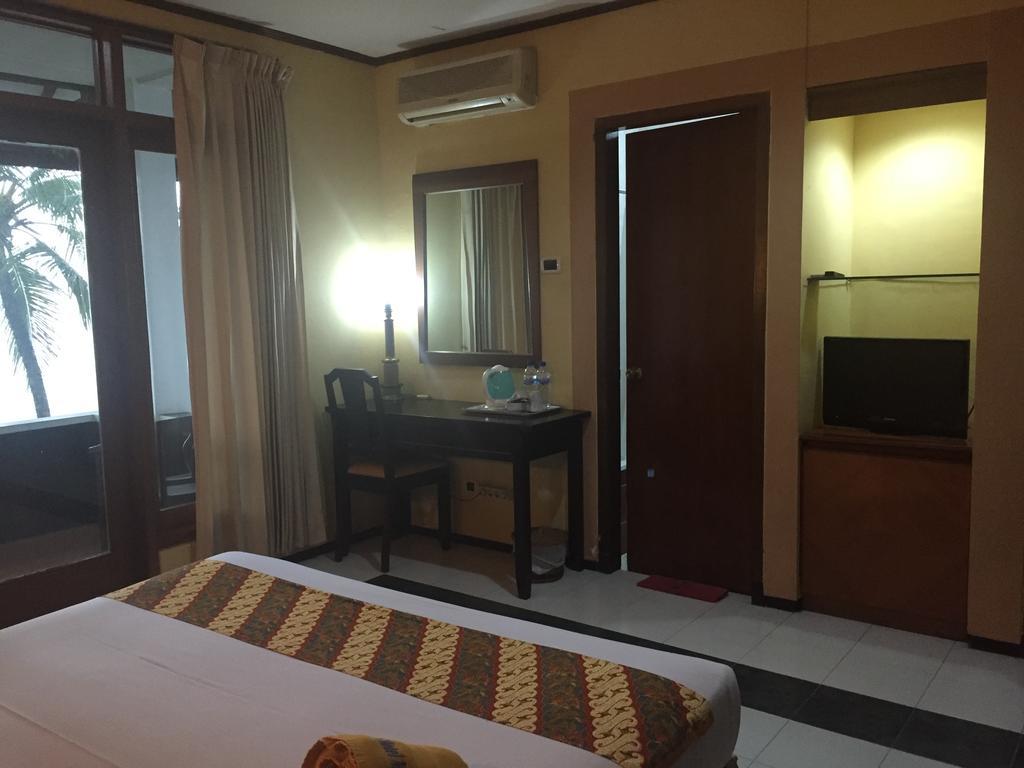 Hotel Tidar Malang Exterior foto
