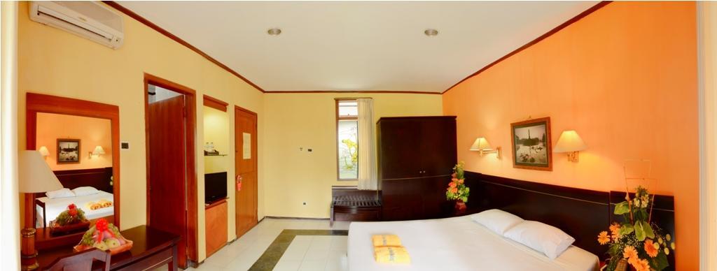 Hotel Tidar Malang Exterior foto